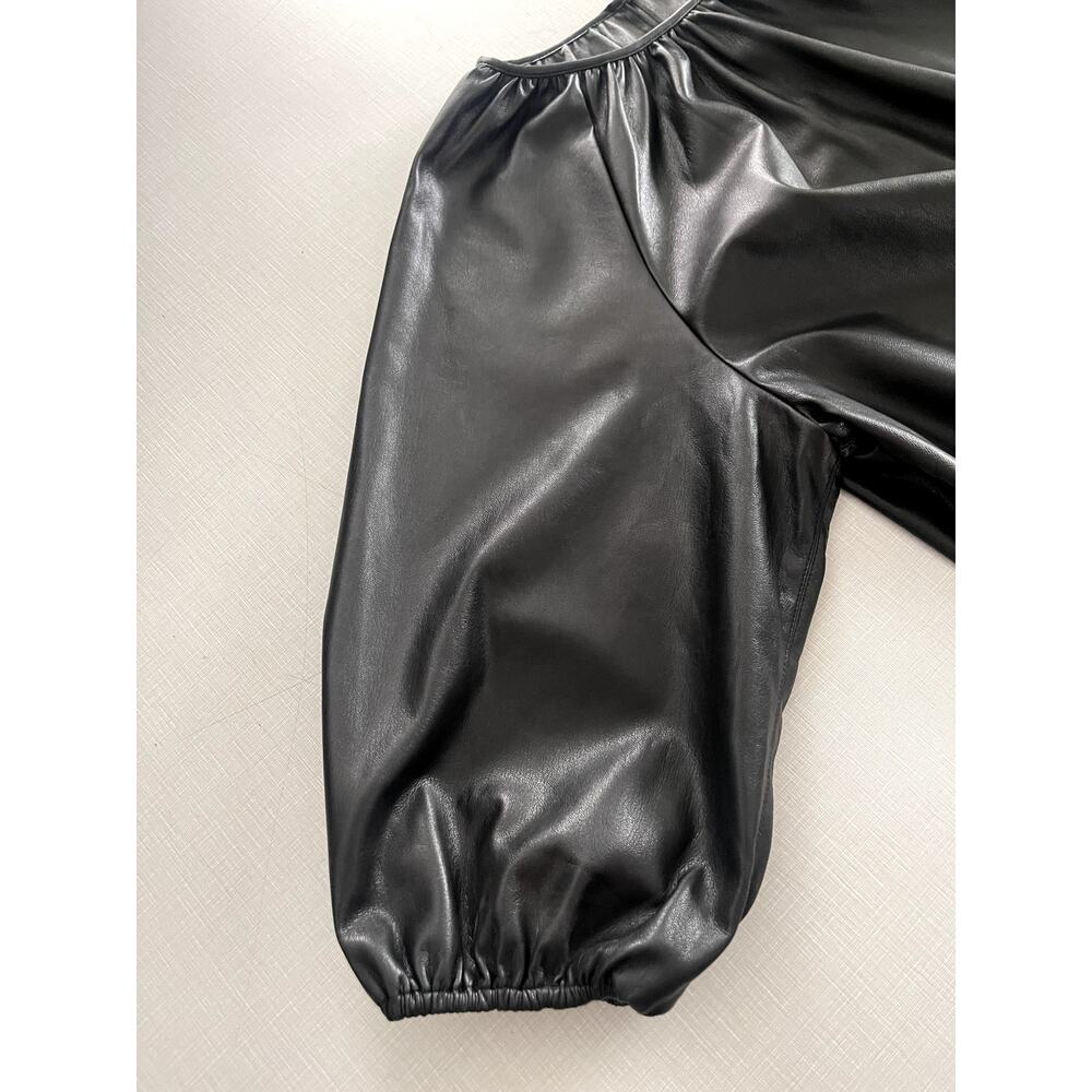 Aritzia Wilfred Sz M Bica Blouse Top Black Faux Leather Edgy Peasant Boho - Picture 7 of 15